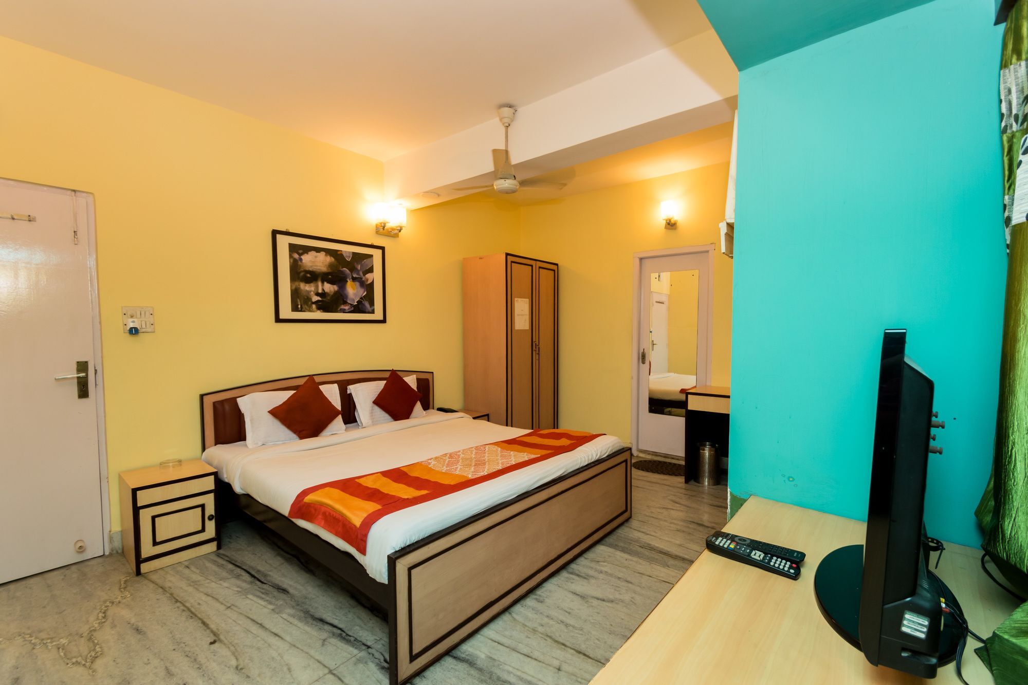 Super Hotel O Alipore Near Chetla Formerly Alipore Guest House Alīpur Eksteriør billede