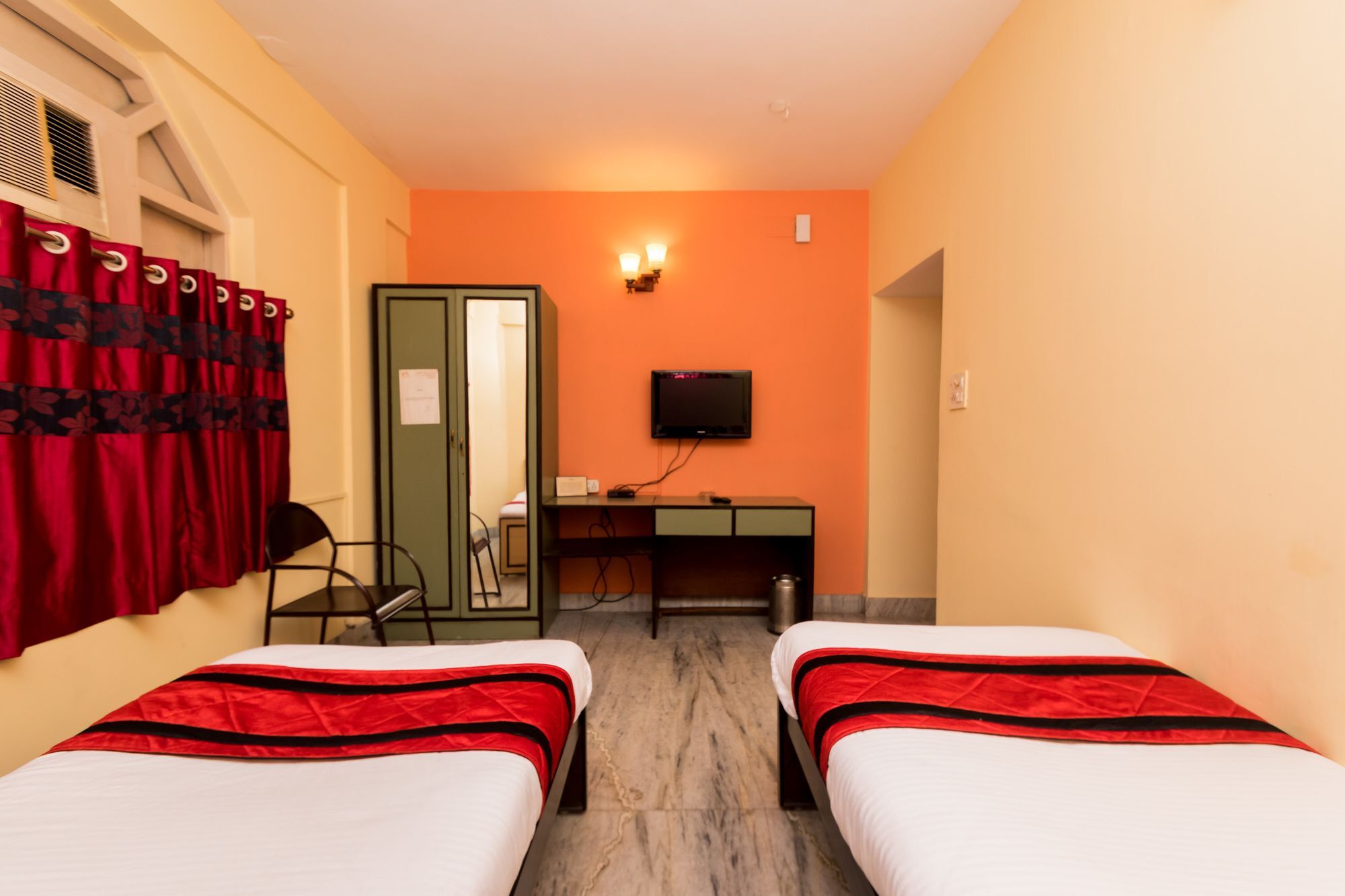 Super Hotel O Alipore Near Chetla Formerly Alipore Guest House Alīpur Eksteriør billede